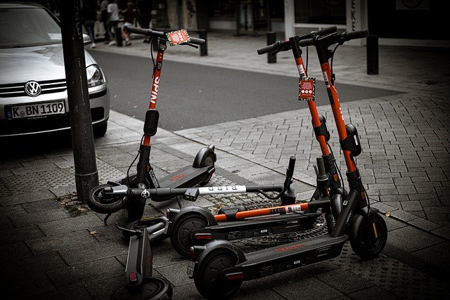 Lire la suite à propos de l’article Avantages du scooter électrique, pour un mode vie écolo