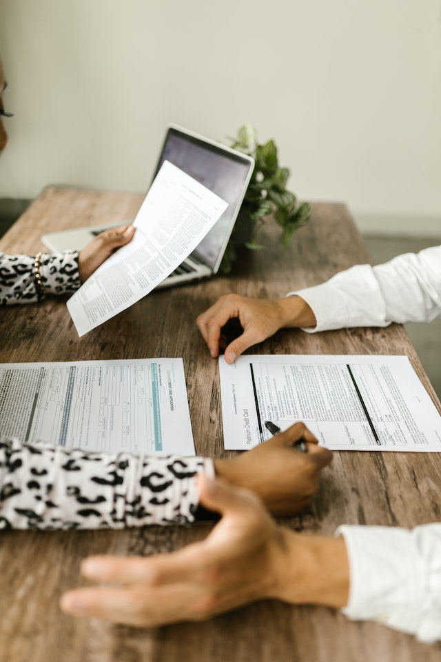 Lire la suite à propos de l’article Quelle est la marche à suivre pour changer d’assurance auto ?